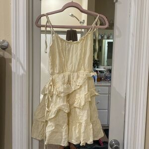 Cream/beige basic ruffle dress